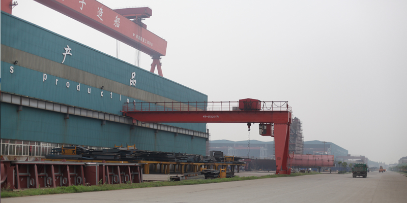 MGB雙主梁半龍門(mén)起重機