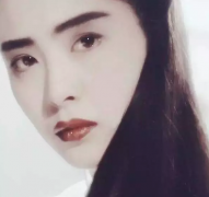 “待我長(cháng)發(fā)及腰”下一句，你知道嗎？