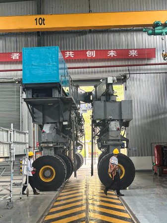 近幾年來(lái)，靖起生產(chǎn)的液壓龍門(mén)吊案例多嗎？